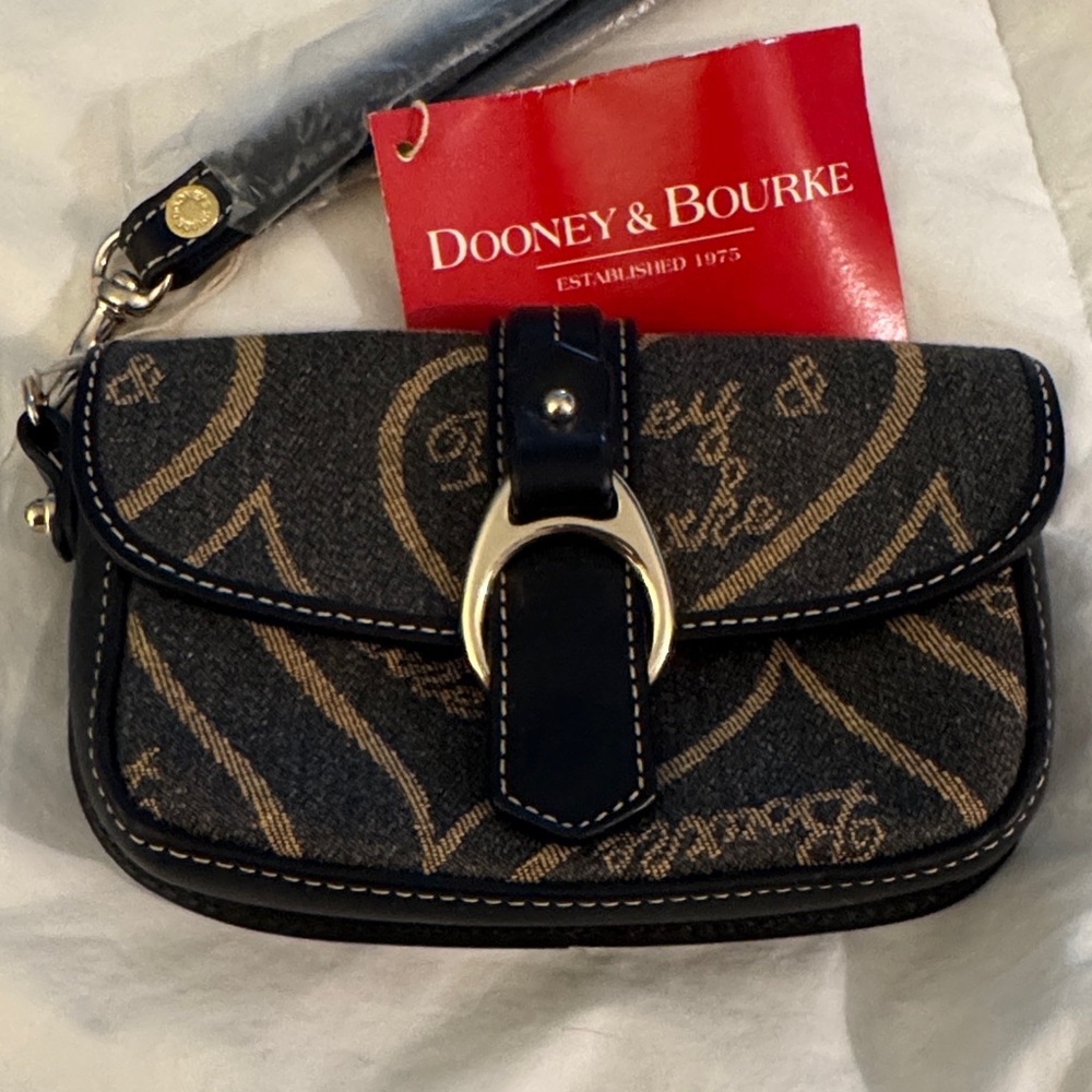 Vintage Dooney & Bourke Black and Tan Wristlet with Buckle Detail